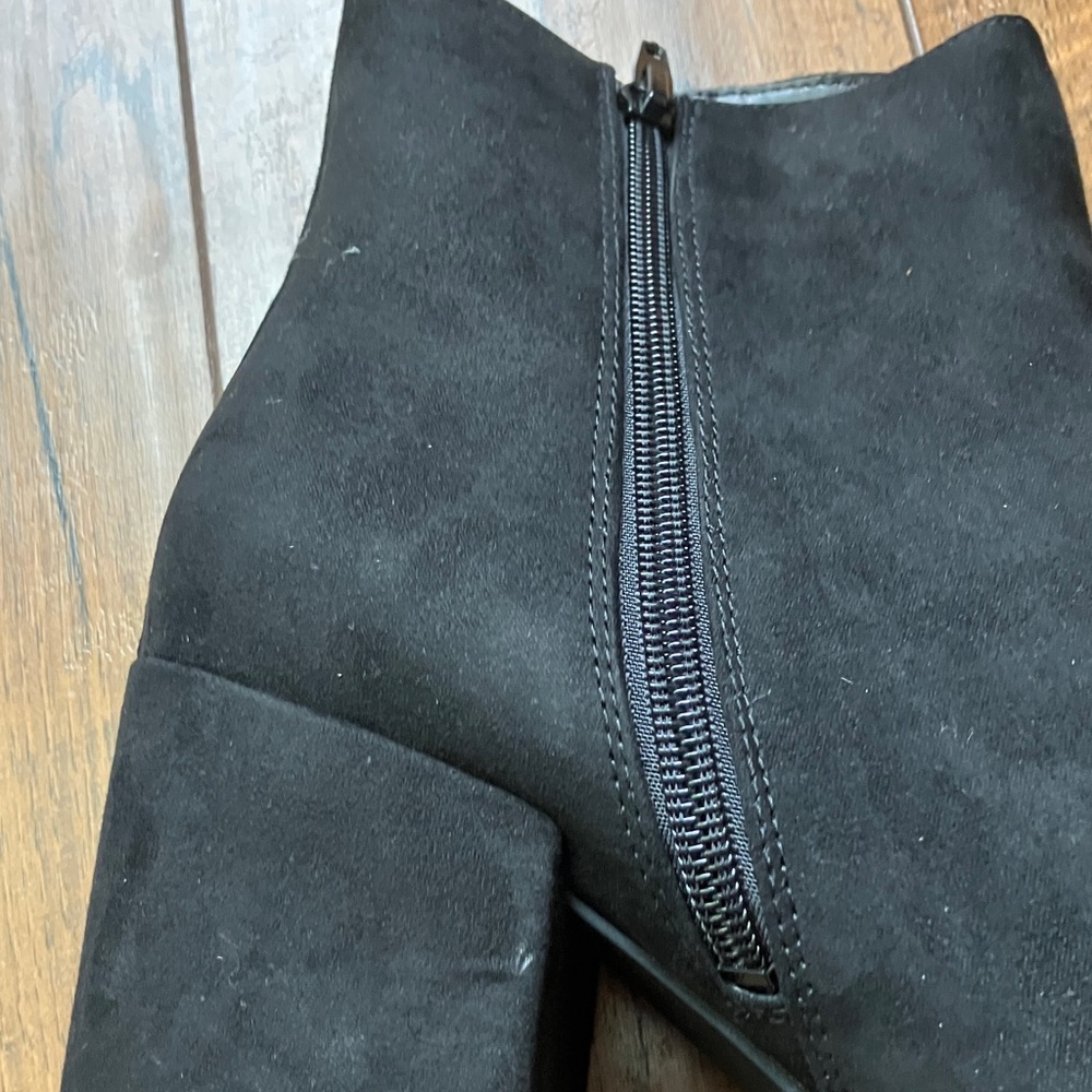 Bar III Black Gatlin Bootie – Women’s Size 10 - Picture 5 of 12